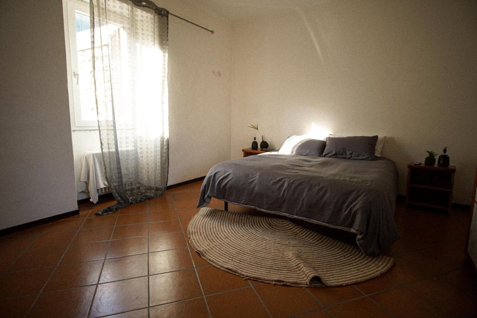 A D Rooms - Il Campanile Casale Corte Cerro Extérieur photo